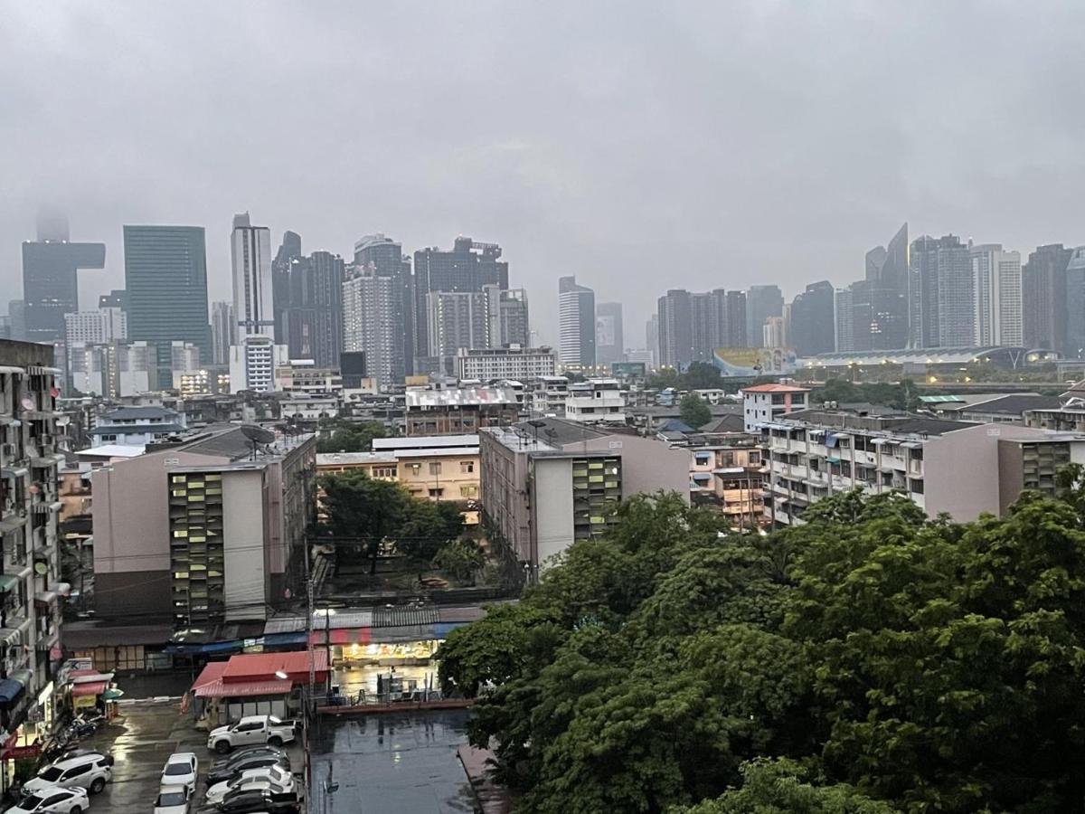 Apartment A4 Dindaeng Bangkok Buitenkant foto