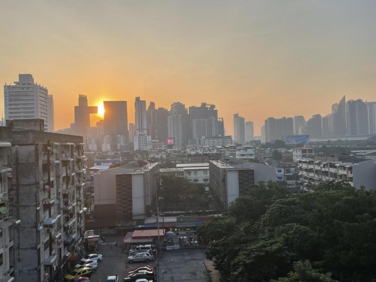 Apartment A4 Dindaeng Bangkok Buitenkant foto